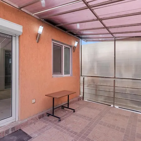 Appartamento Grozavesti Up Floor Retreat