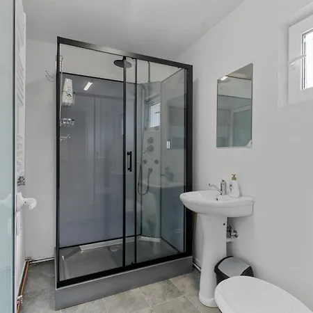 Apartament Grozavesti Up Floor Retreat *