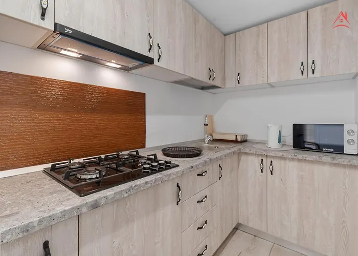 Grozavesti Easy Retreat Апартаменти