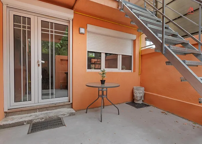 Grozavesti Easy Retreat * 부쿠레슈티